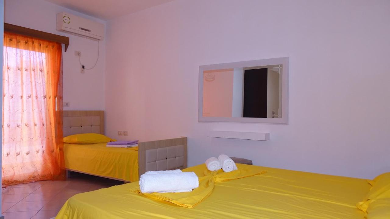 Hotel Arsenal Ksamil Exteriér fotografie