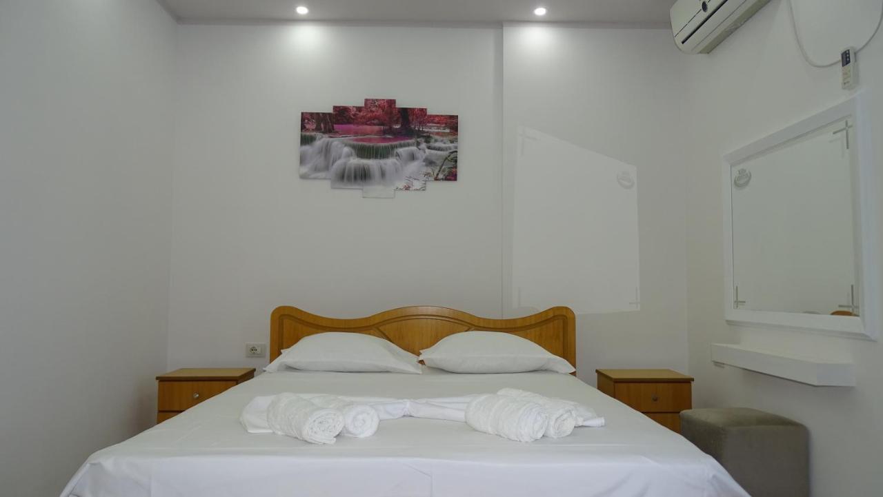 Hotel Arsenal Ksamil Exteriér fotografie